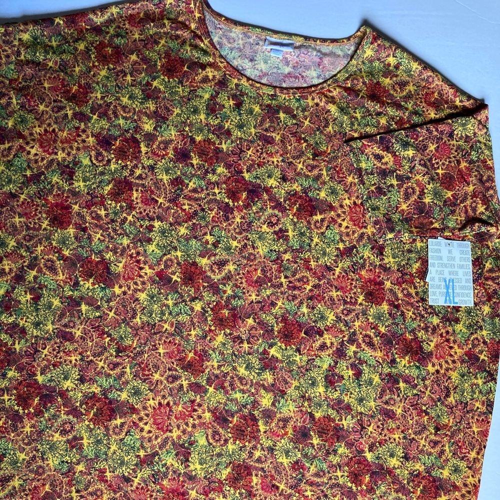 Lularoe Irma blouse